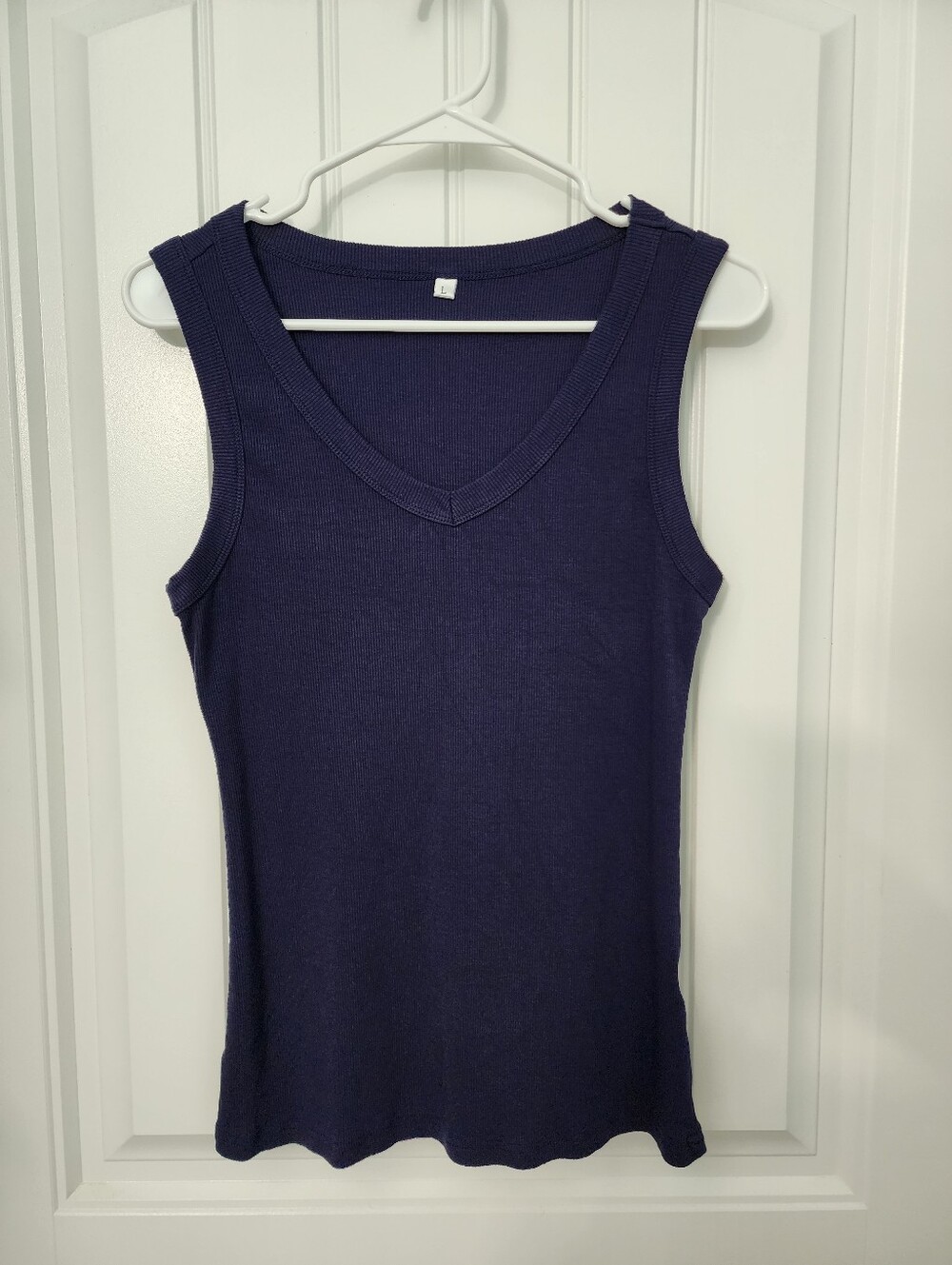 Anrabess Women's V Neck Ribbed Knit Slim Fit Tank Top in Navy Blue, Size Large - Picture 2 of 6